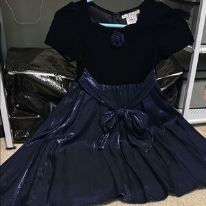Girls Size 6 Elegant Navy Blue Velvet and Shiny Satin Kids Dress